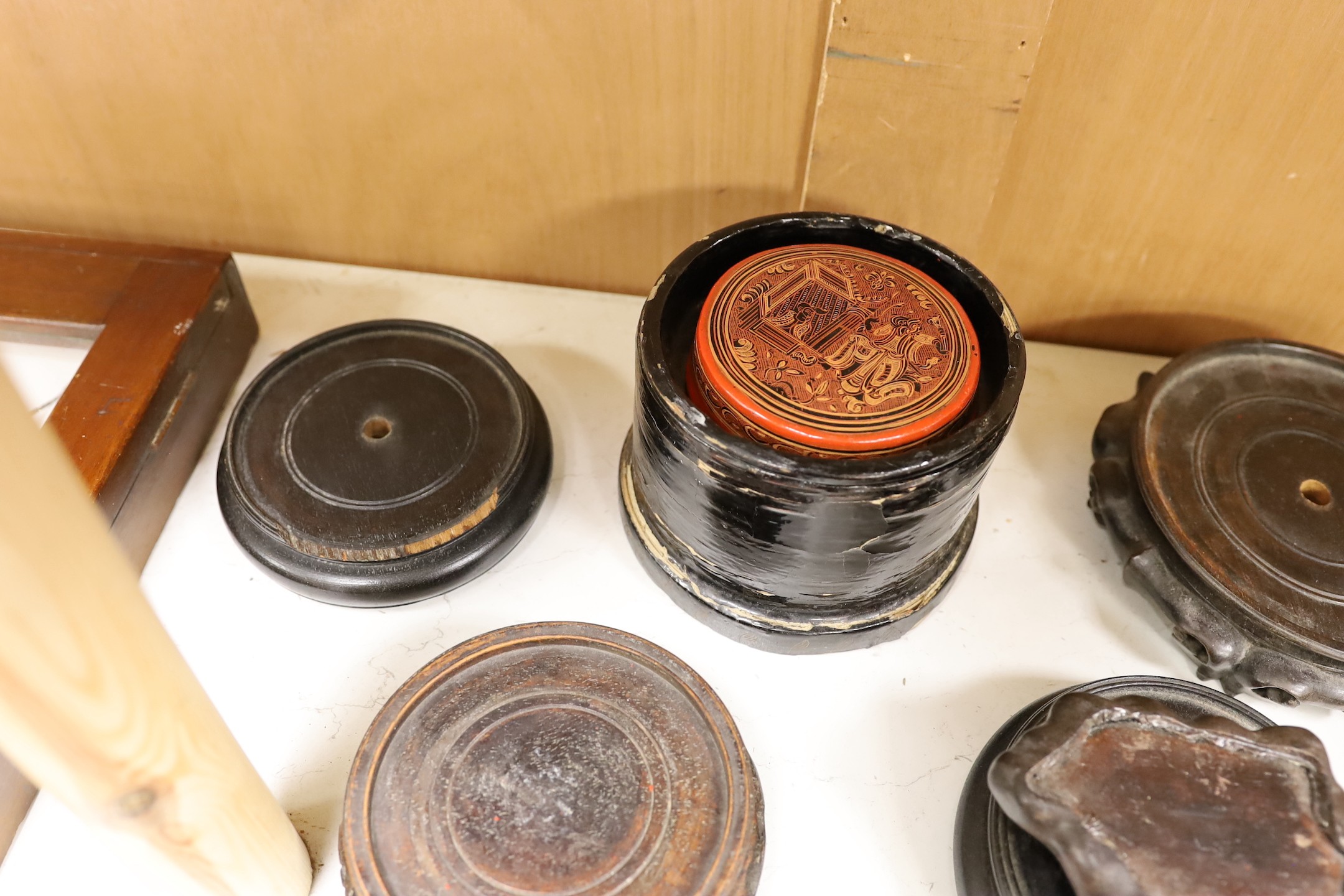 A group of Chinese and Oriental wood stands and a box